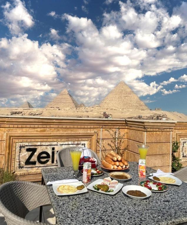 Queen Isis Pyramids View Al Kawm al Akhdar Exteriör bild